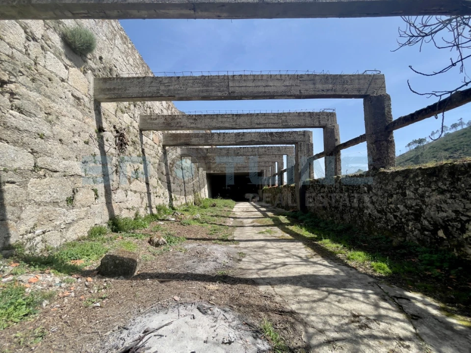 Armazém para Venda em Covilhã e Canhoso Foto 5