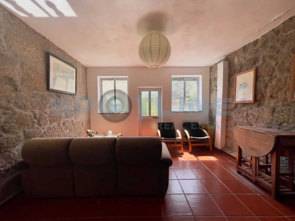 Armazém para Venda em Covilhã e Canhoso Foto 40