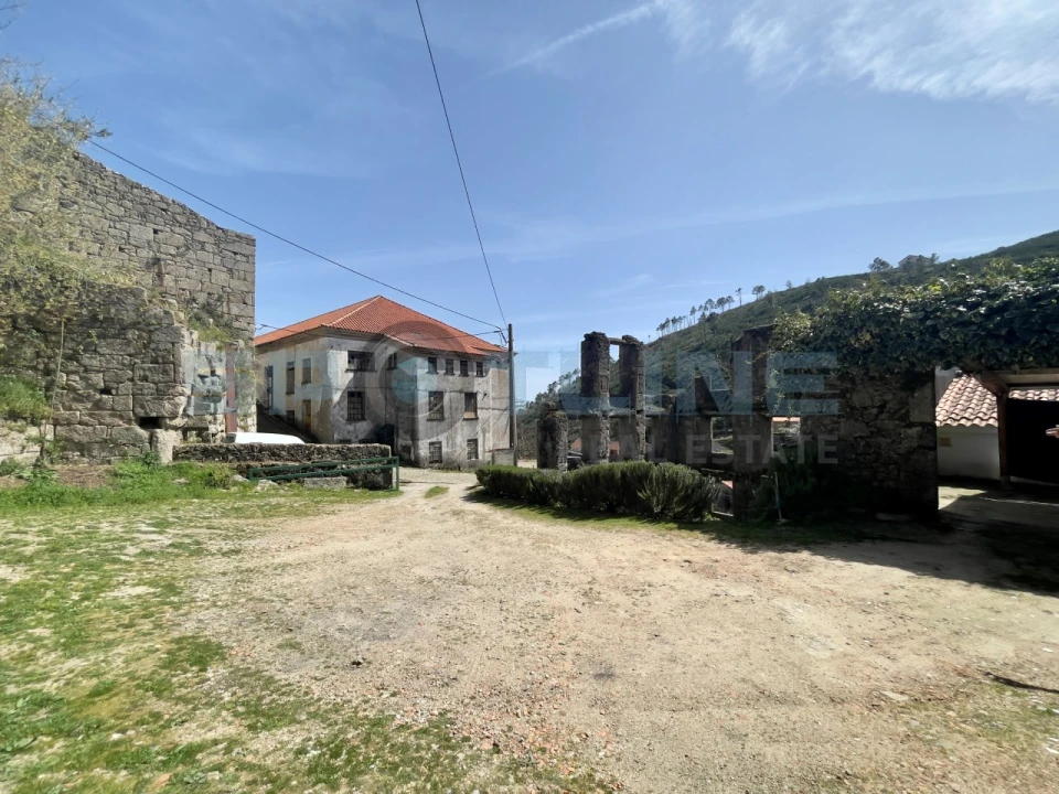 Armazém para Venda em Covilhã e Canhoso Foto 44