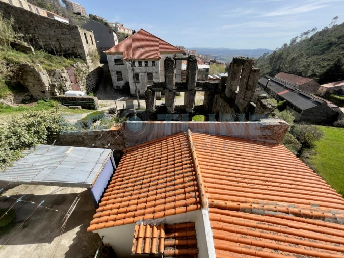 Armazém para Venda em Covilhã e Canhoso Foto 1