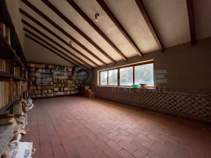 Armazém para Venda em Covilhã e Canhoso Foto 15