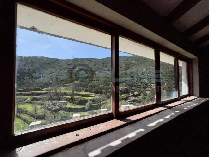 Armazém para Venda em Covilhã e Canhoso Foto 14