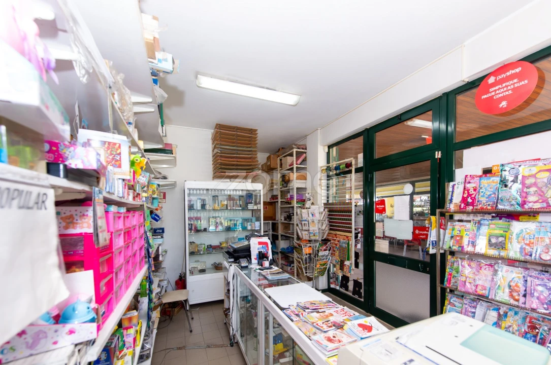 Negócio para Venda em São Mamede de Infesta e Senhora da Hora Foto 4