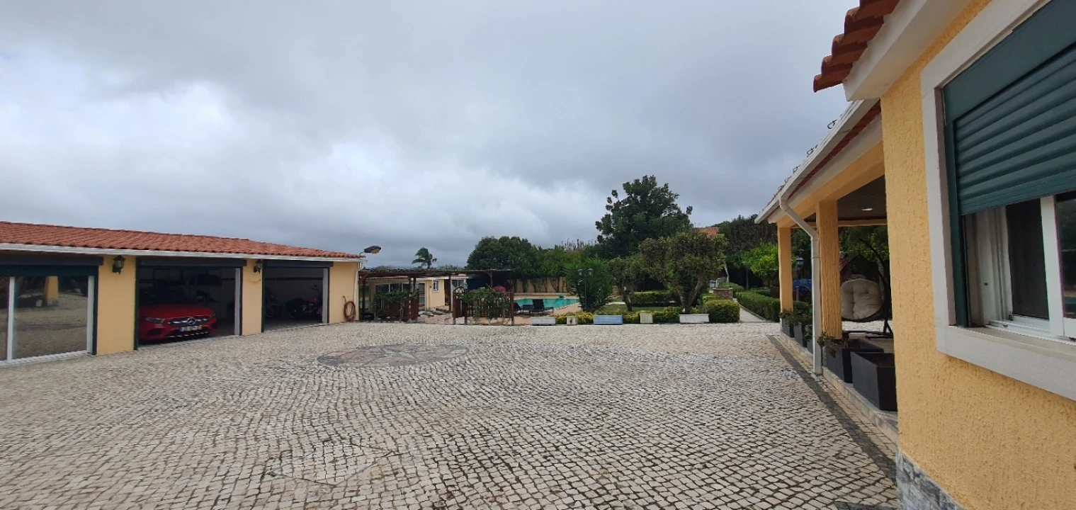 Quinta T3 para Venda em São João das Lampas e Terrugem Foto 39