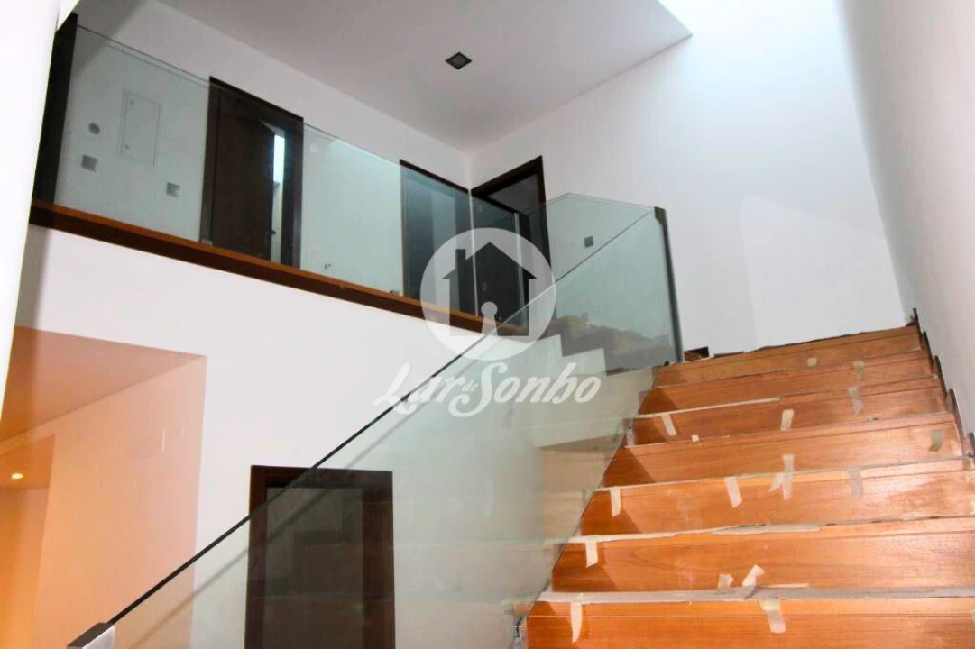 Moradia T4 para Venda em Abade de Neiva Foto 2