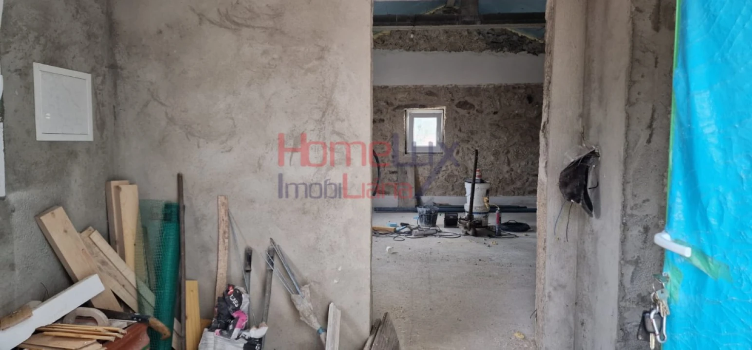 Quinta T1 para Venda em Arcozelo das Maias Foto 8