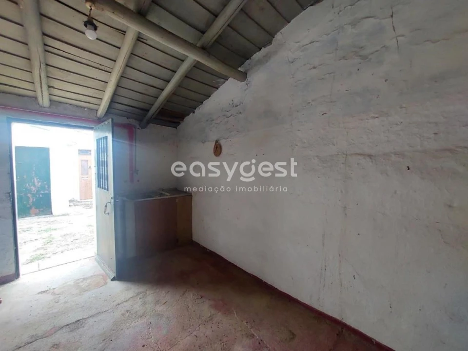 Moradia T1 para Venda em Santa Vitória e Mombeja Foto 1