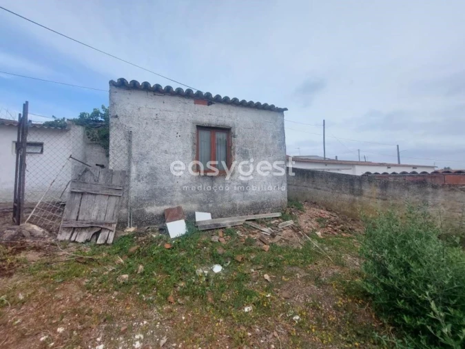 Moradia T1 para Venda em Santa Vitória e Mombeja Foto 5