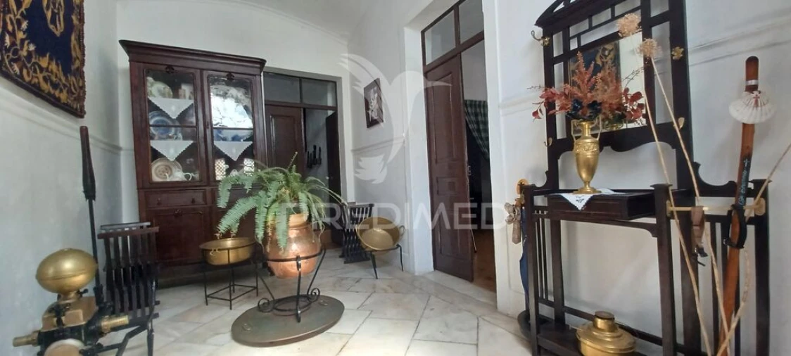 Moradia T9 para Venda em São João Baptista Foto 2