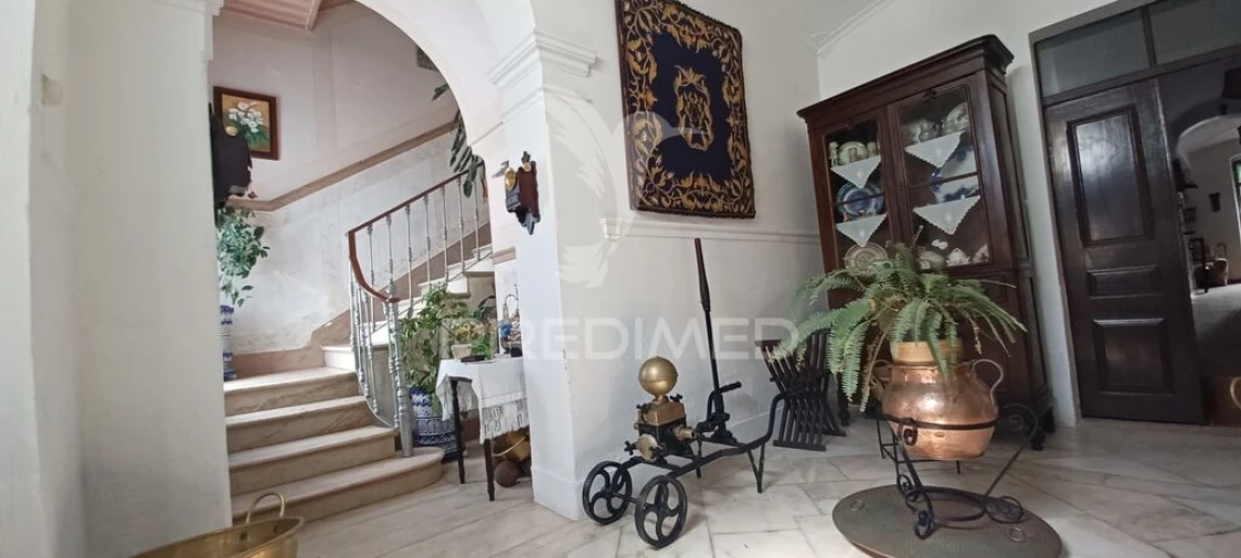 Moradia T9 para Venda em São João Baptista Foto 7