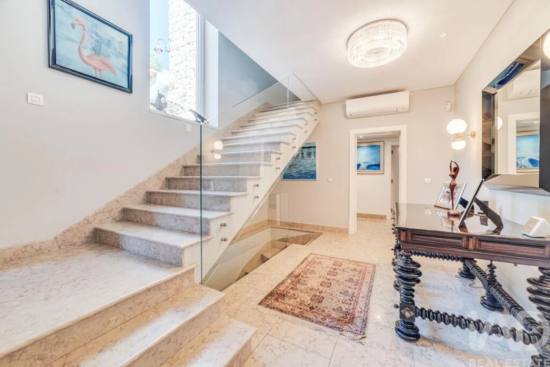 Moradia T5 para Venda em Cascais e Estoril Foto 17