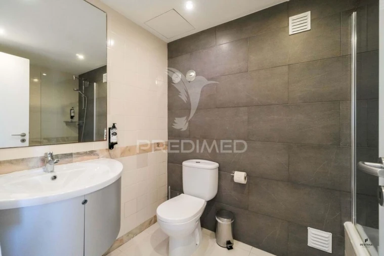 Apartamento para Venda em Alvor Foto 11