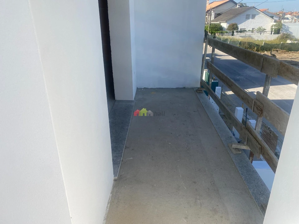 Moradia T3 para Venda em Fernao Ferro Foto 22