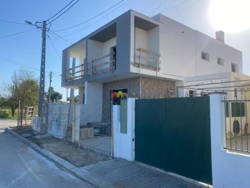 Moradia T3 para Venda em Fernao Ferro