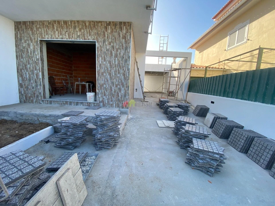 Moradia T3 para Venda em Fernao Ferro Foto 13