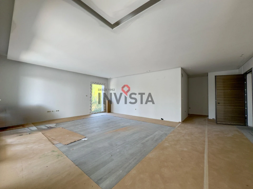 Apartamento T3 para Venda em Alverca do Ribatejo e Sobralinho Foto 4