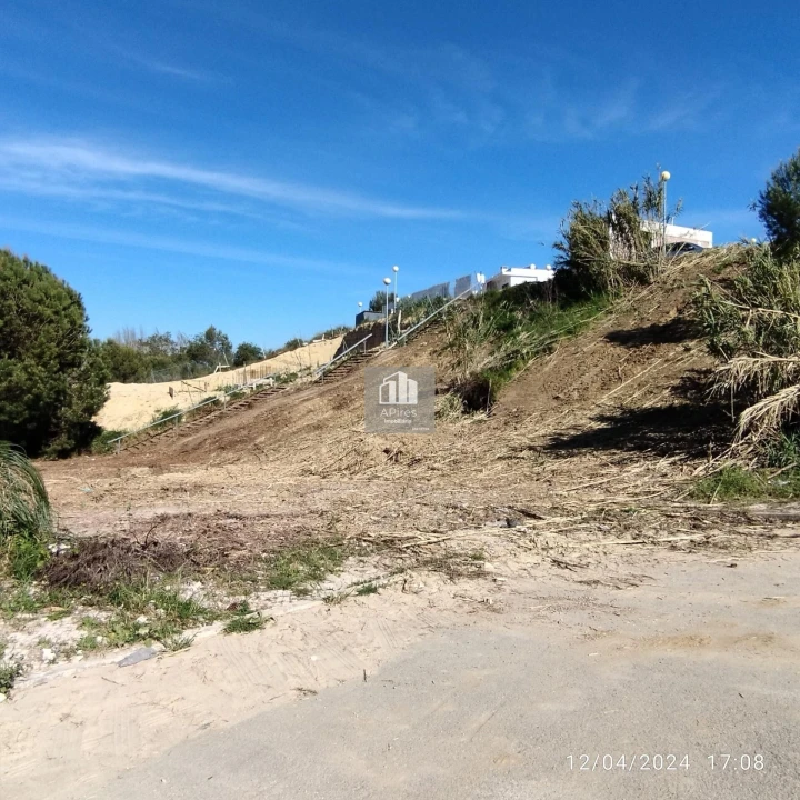 Terreno para Venda em Caparica e Trafaria Foto 2