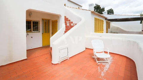 Moradia T2 para Venda em Quarteira