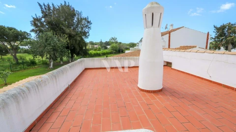 Moradia T2 para Venda em Quarteira
