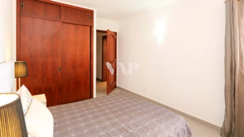 Moradia T2 para Venda em Quarteira