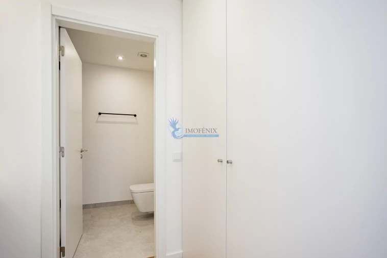 Apartamento T3 para Venda em Estômbar e Parchal Foto 14