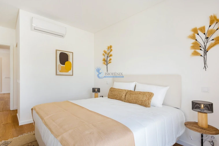 Apartamento T3 para Venda em Estômbar e Parchal Foto 9