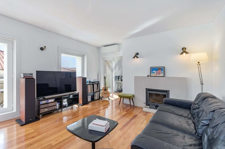 Apartamento T3 para Venda em Misericórdia Foto 4