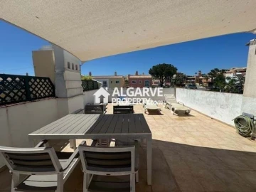 Apartamento T2 para Venda em Quarteira