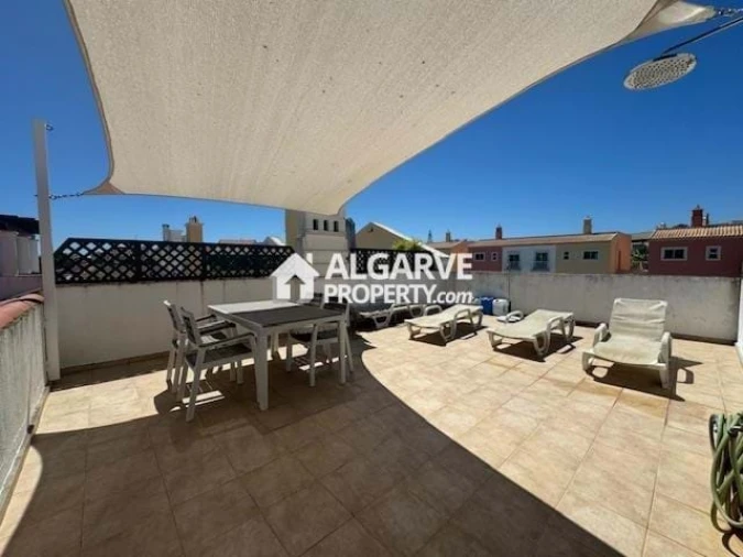 Apartamento T2 para Venda em Quarteira Foto 20