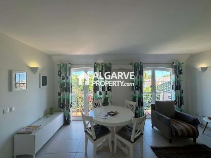 Apartamento T2 para Venda em Quarteira Foto 13