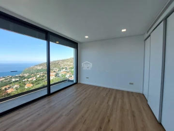 Moradia T4 para Venda em Arco da Calheta