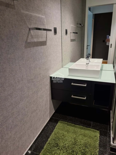 Apartamento T2 para Venda em Funchal (Se)
