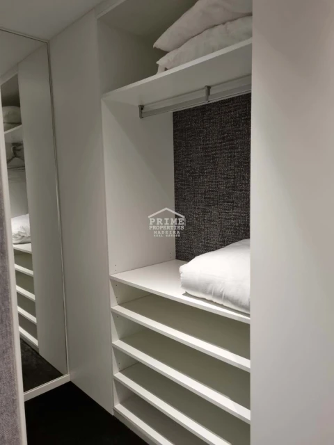 Apartamento T2 para Venda em Funchal (Se)