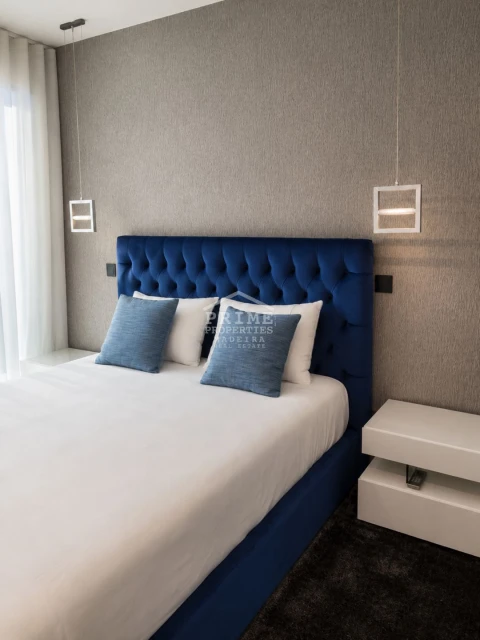 Apartamento T2 para Venda em Funchal (Se)