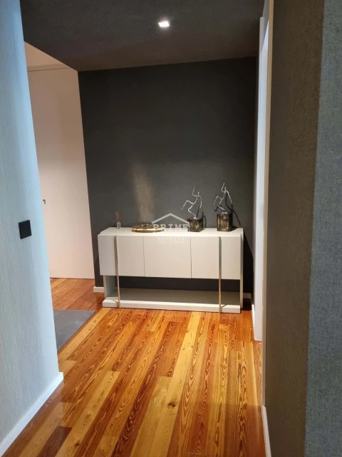 Apartamento T2 para Venda em Funchal (Se)