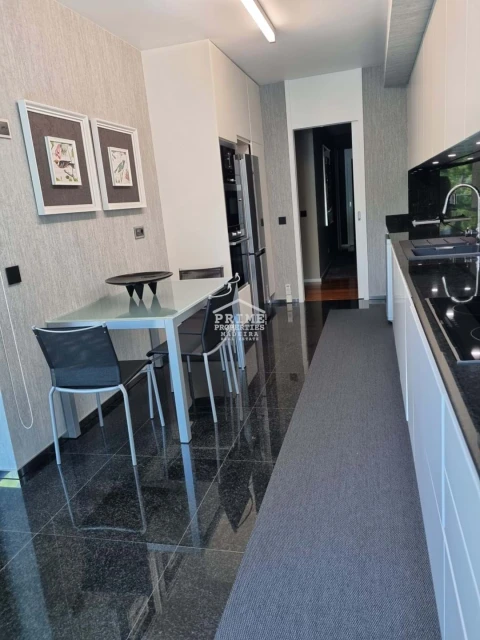 Apartamento T2 para Venda em Funchal (Se)