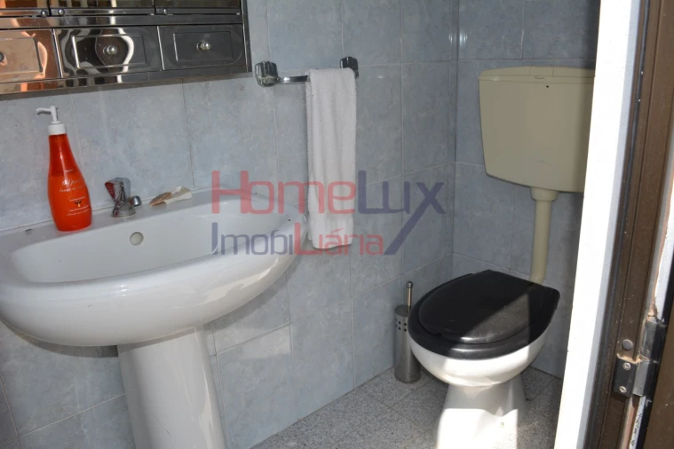 Moradia T2 para Venda em Macinhata do Vouga Foto 8