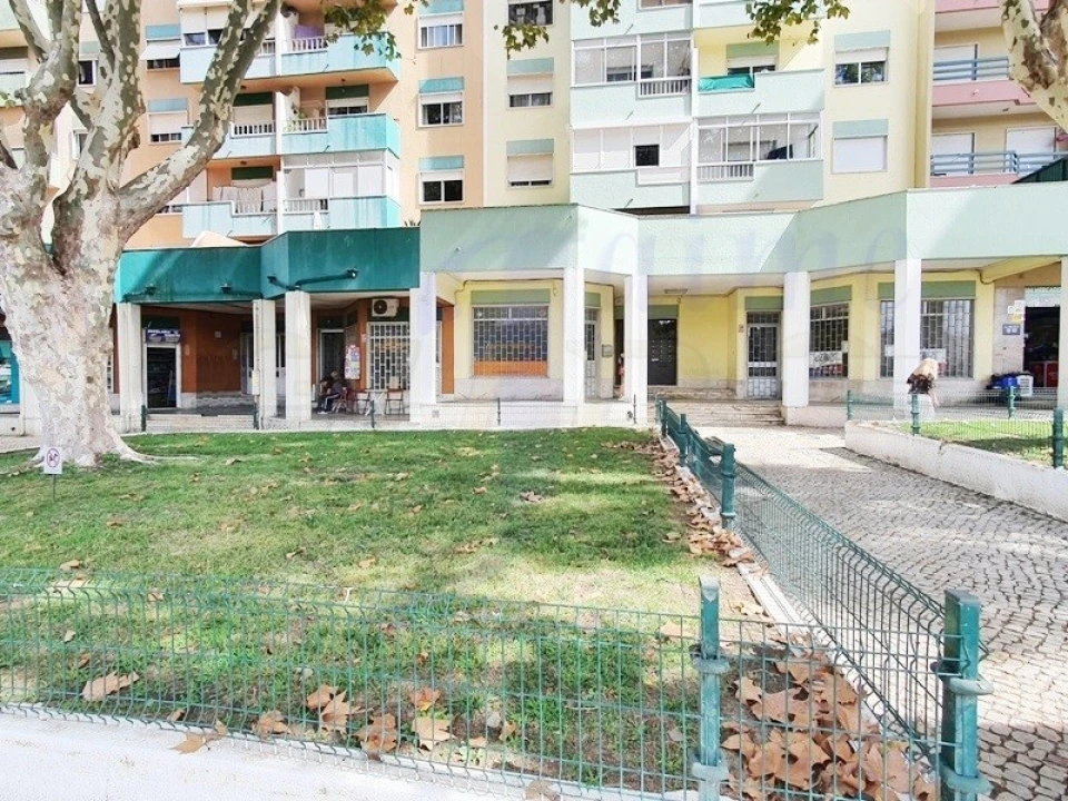 Loja para Venda em Agualva e Mira-Sintra Foto 8