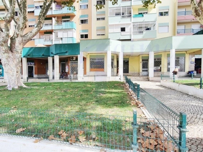 Loja para Venda em Agualva e Mira-Sintra Foto 8