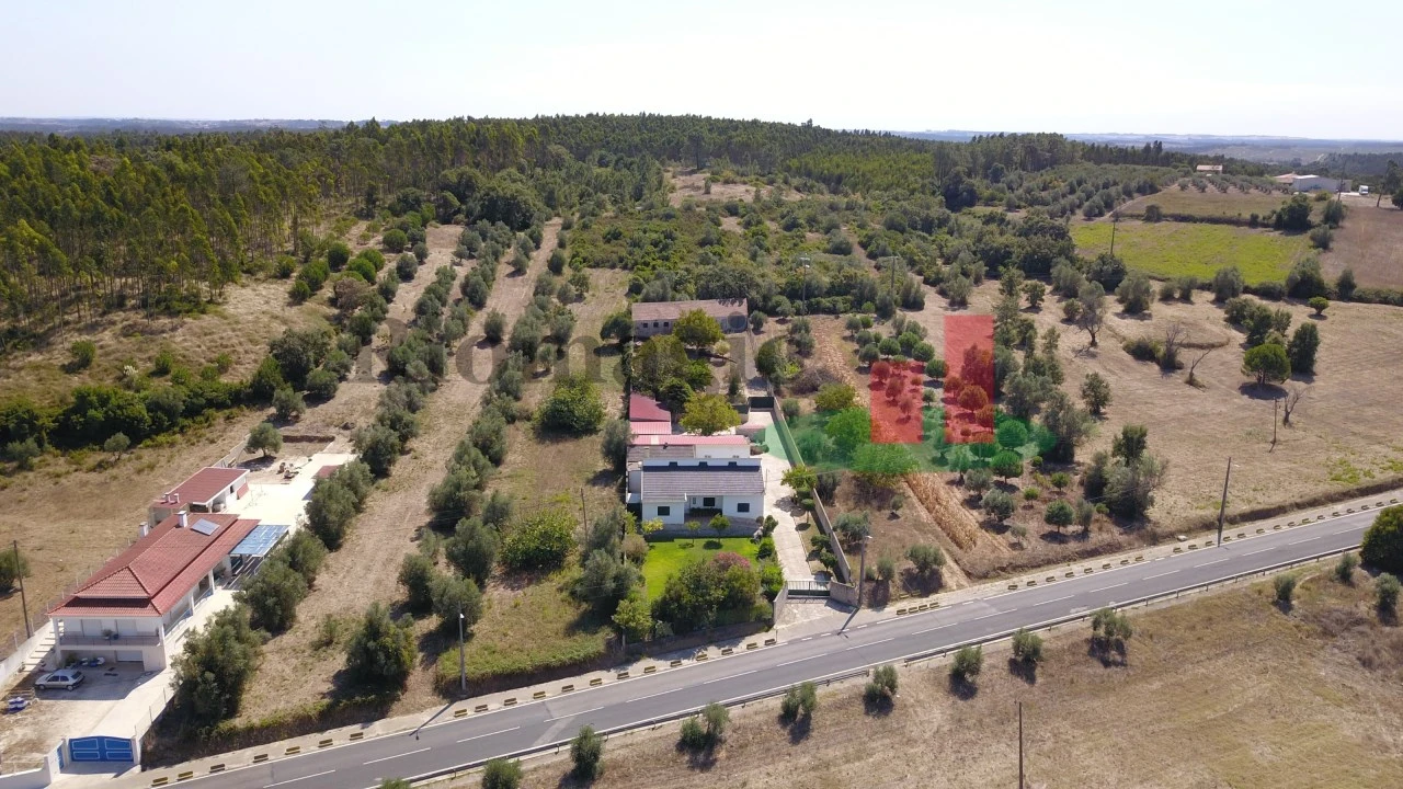 Moradia T3 para Venda em Asseiceira Foto 4