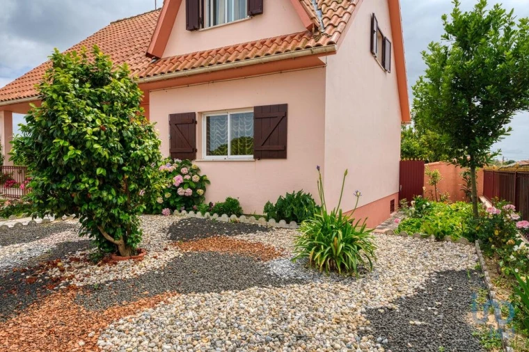 Moradia T5 para Venda em Souto da Carpalhosa e Ortigosa Foto 1