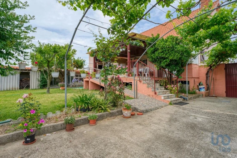 Moradia T5 para Venda em Souto da Carpalhosa e Ortigosa Foto 12