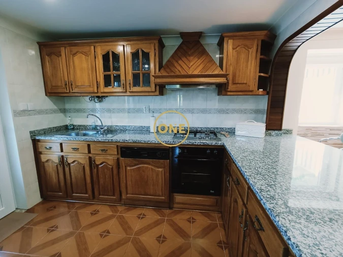 Moradia T3 para Venda em Valdreu Foto 5