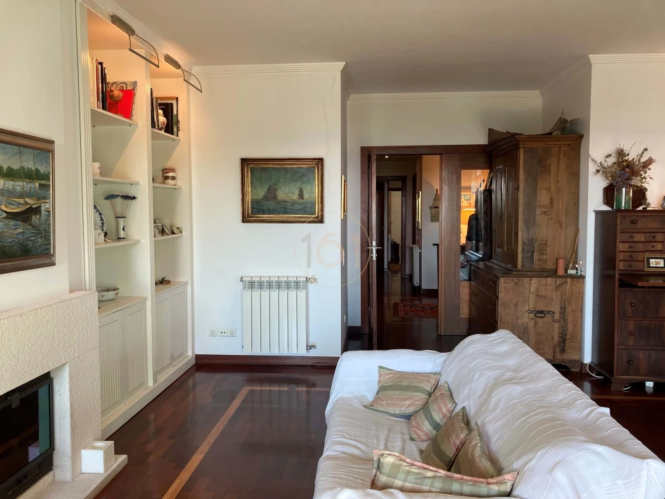 Apartamento T4 para Venda em Matosinhos e Leça da Palmeira Foto 7