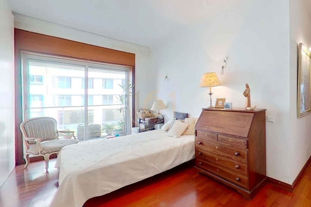 Apartamento T4 para Venda em Matosinhos e Leça da Palmeira Foto 14