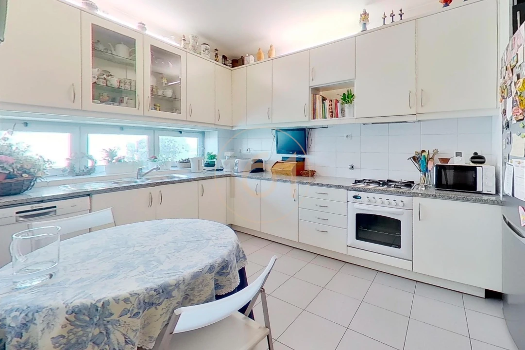 Apartamento T4 para Venda em Matosinhos e Leça da Palmeira Foto 8