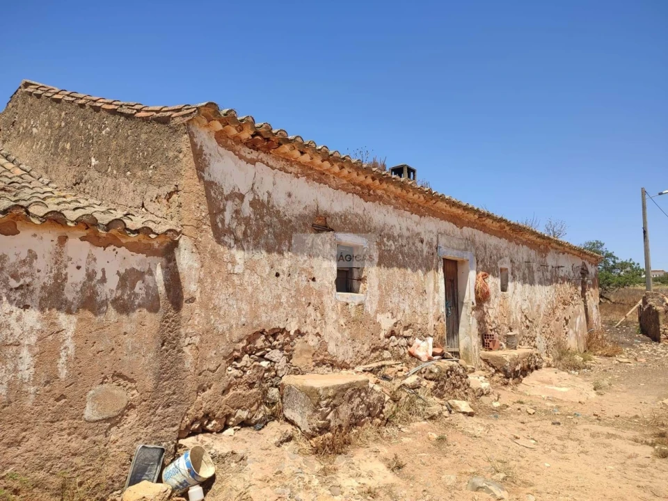 Quinta T4 para Venda em Lagos (São Sebastião e Santa Maria) Foto 3