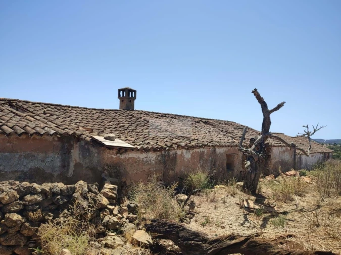 Quinta T4 para Venda em Lagos (São Sebastião e Santa Maria) Foto 24