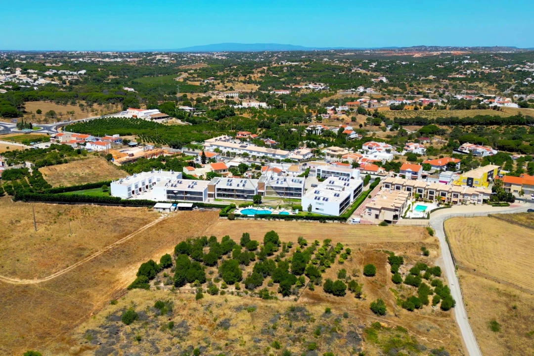 Terreno para Venda em Albufeira e Olhos de Água Foto 2