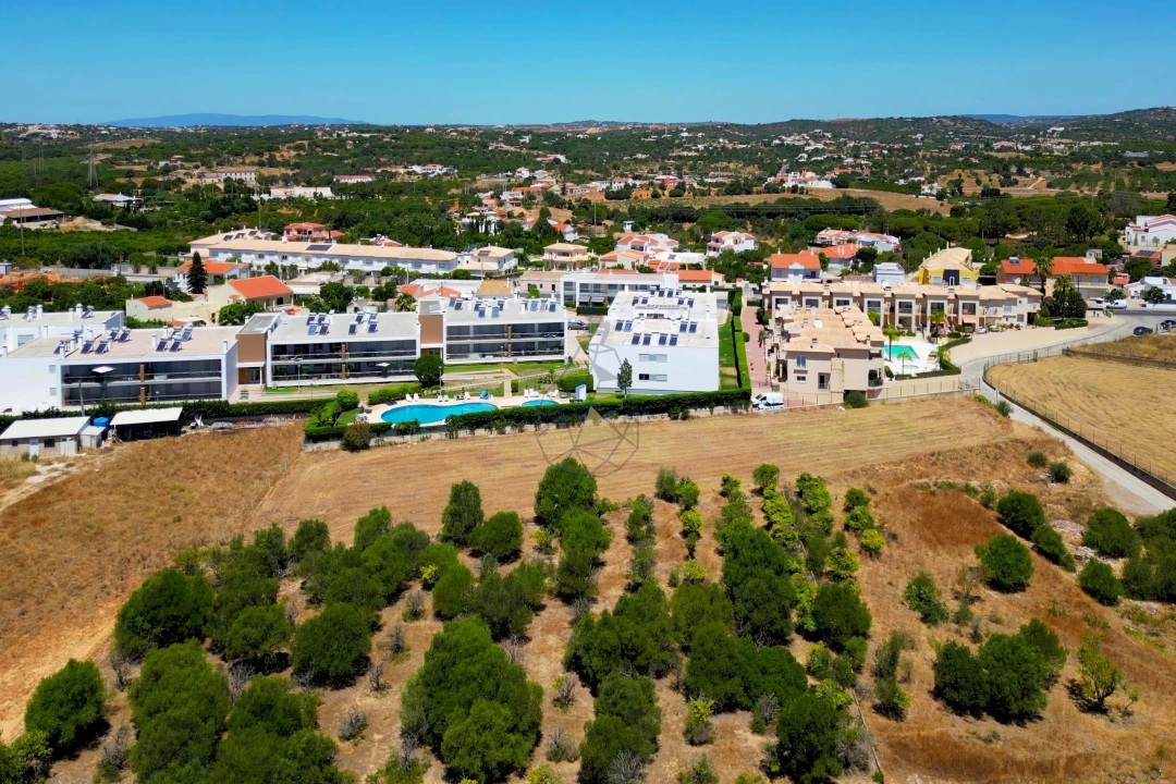 Terreno para Venda em Albufeira e Olhos de Água Foto 8